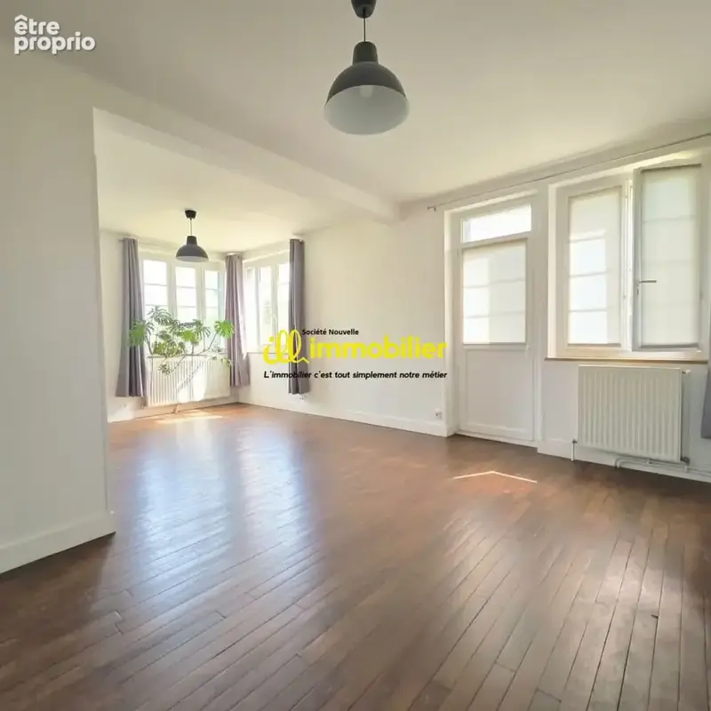 Appartement à CHARLEVILLE-MEZIERES