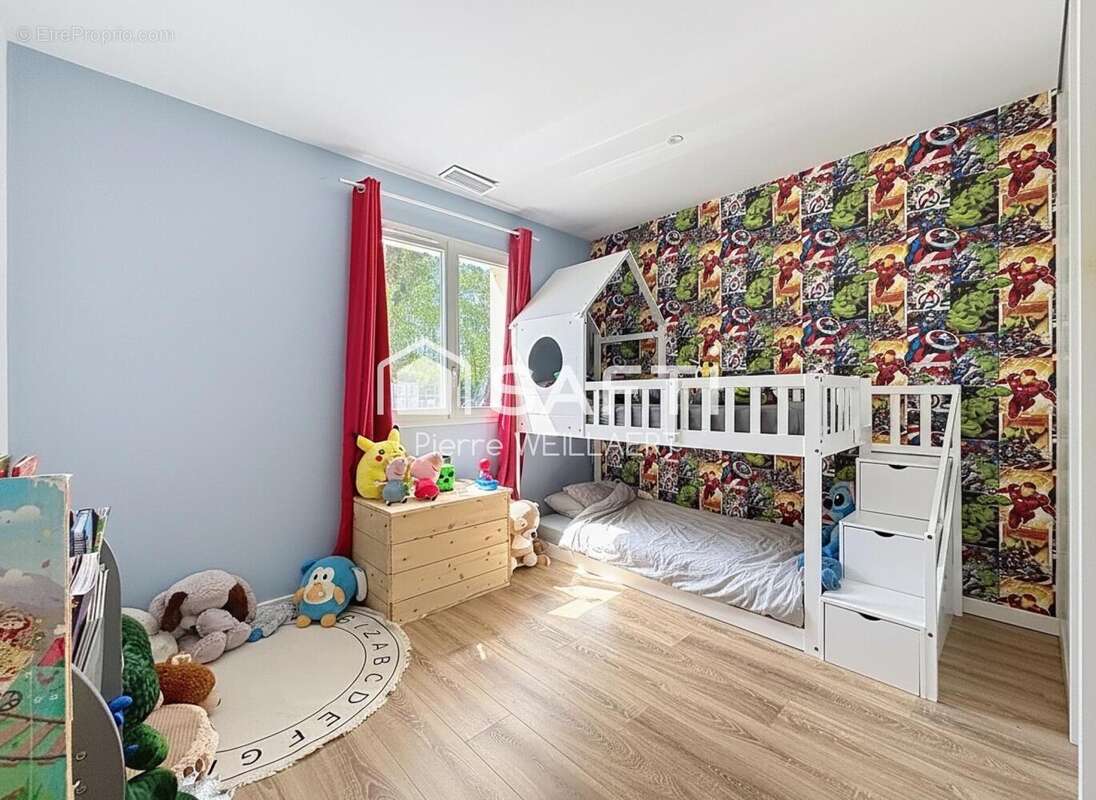 Maison 122 m² à Jaillans  - photo 8