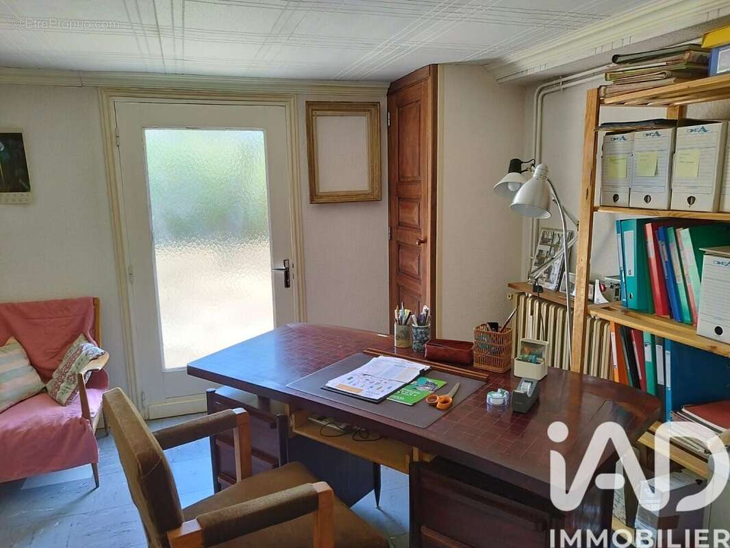 Maison 178 m² à Pineuilh  - photo 5