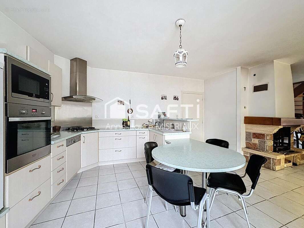 Photo 4 - Maison à LIFFRE