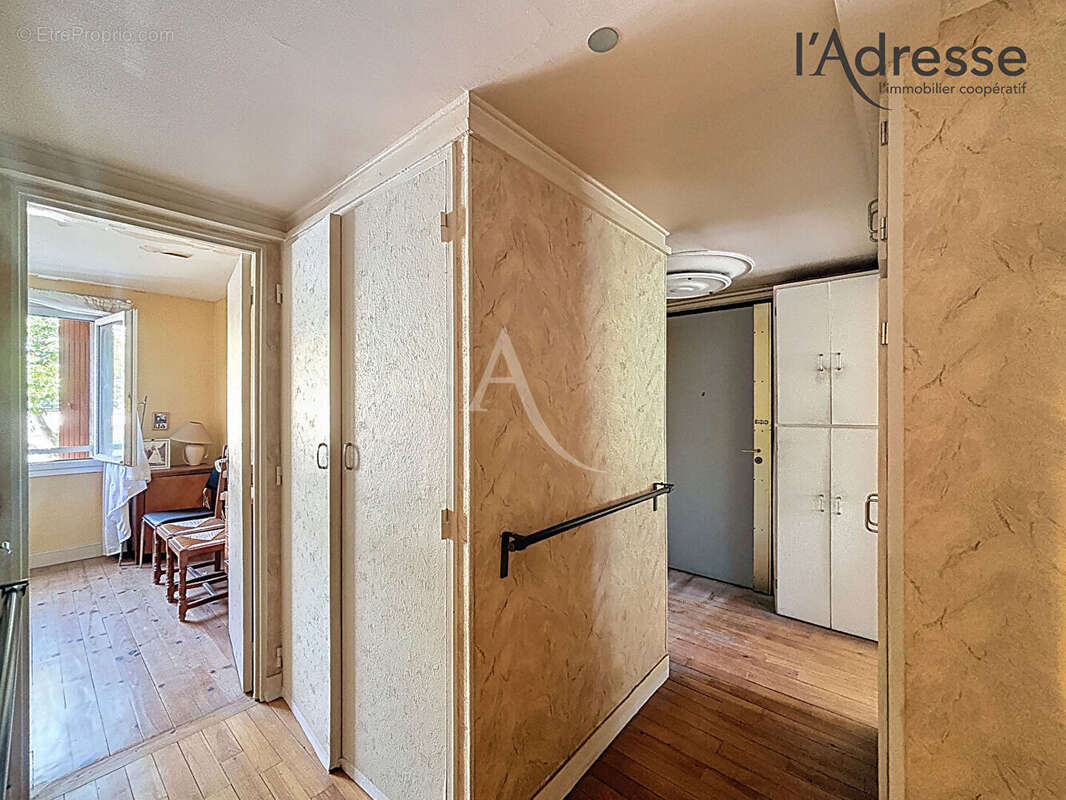 Appartement à SURESNES