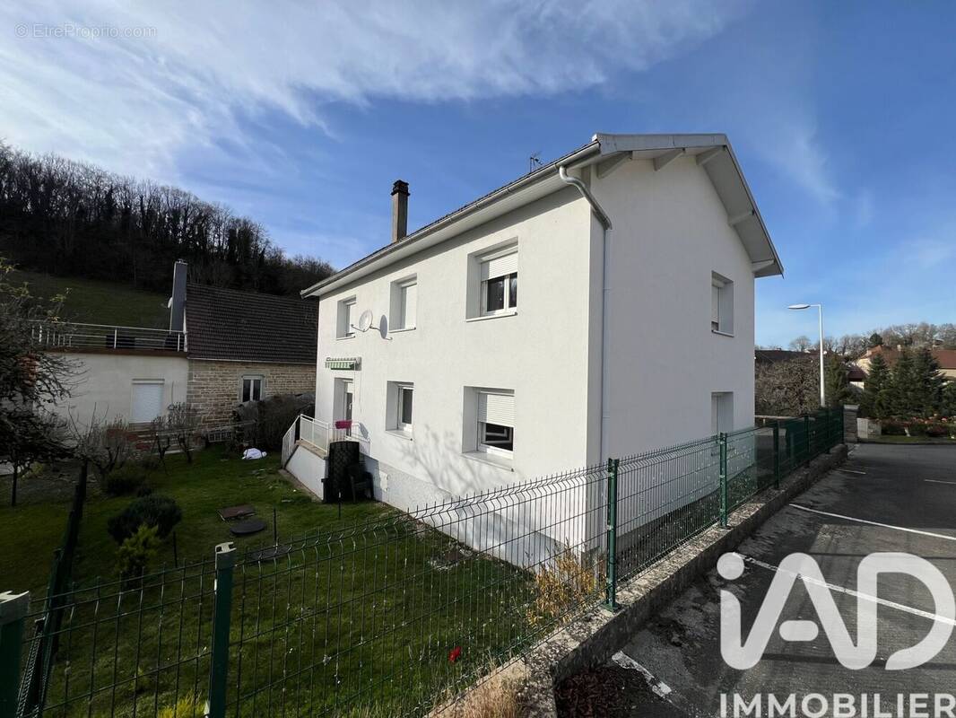 Photo 1 - Maison à ORGELET