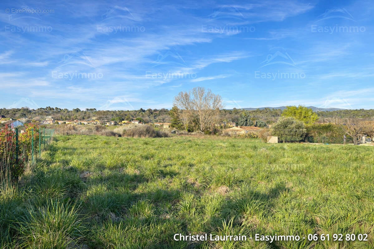 À VENDRE   Superbe terrain à Régusse (Haut-Var) - photo 2