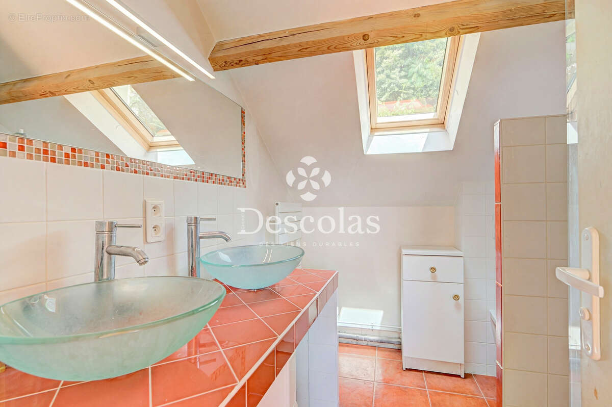 SAINT-GERMAIN-EN-LAYE Quartier Victor Hugo - Maison familiale 9 pièces 202 m2 - photo 16