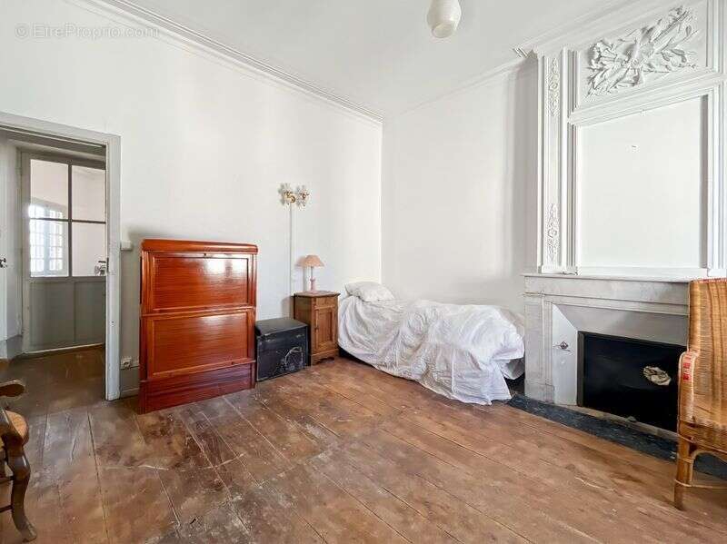 Maison à SAINT-CLAR