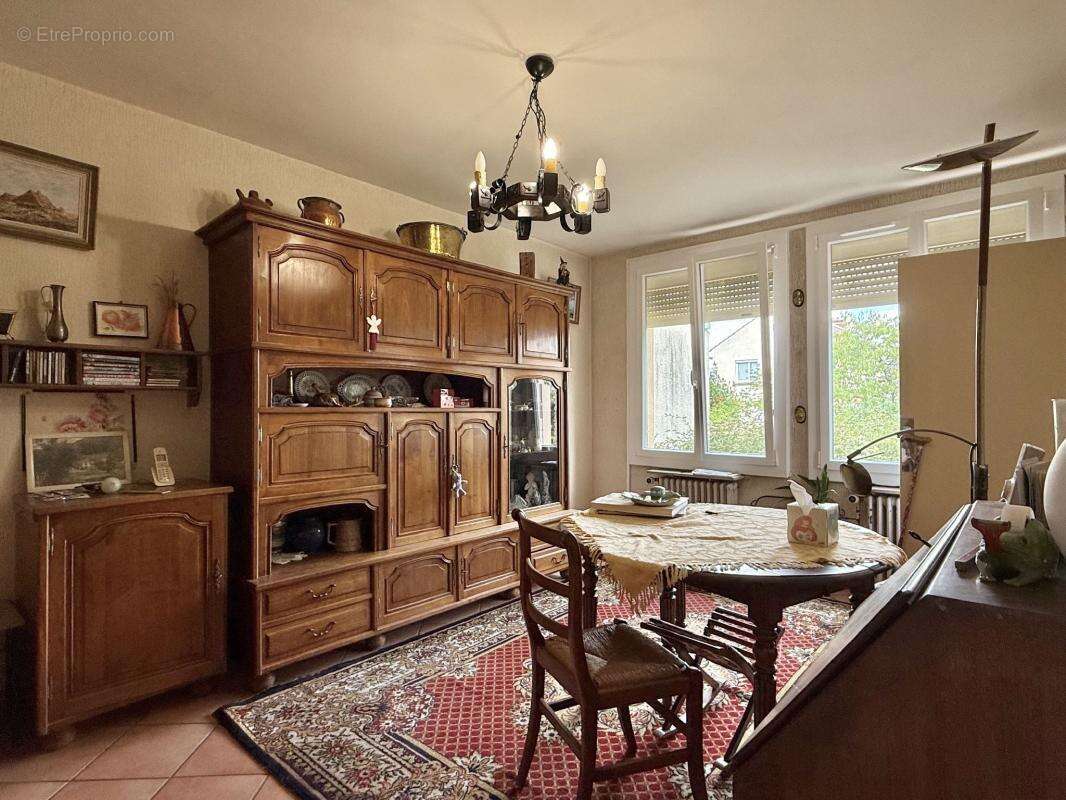 A vendre, Dijon, maison 3 chambres, sous-sol, terrain - photo 6