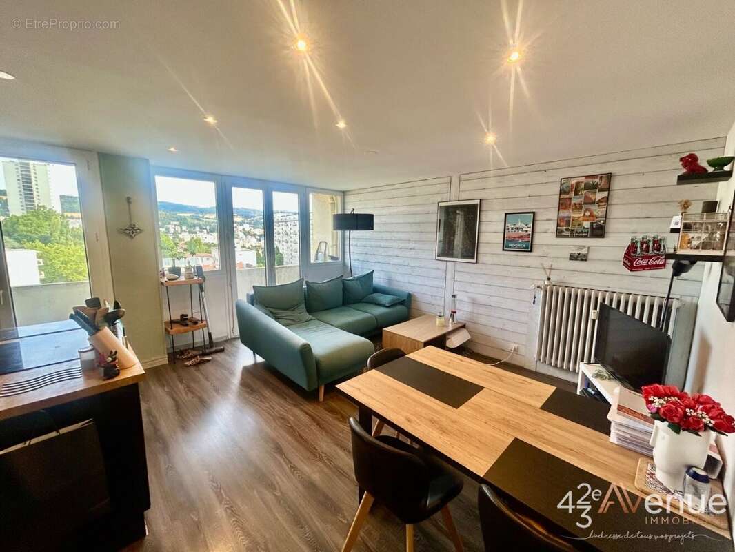 Appartement 53 m² à Saint-Etienne  - photo 2