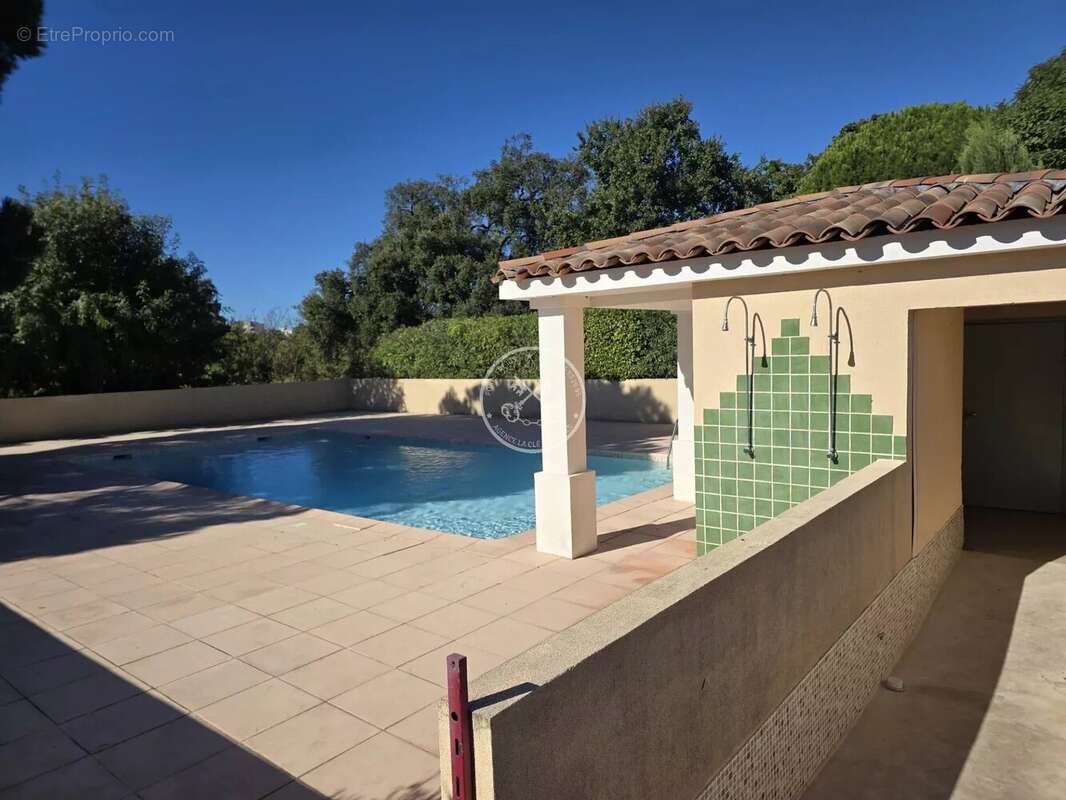Appartement à FREJUS