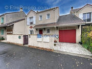 Maison à SAINT-PIERRE-DU-PERRAY