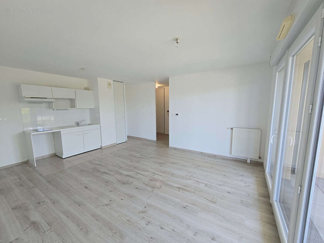 Appartement à REZE