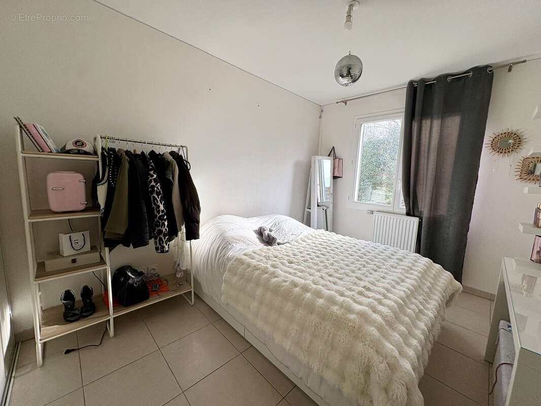 Maison à LA SALVETAT-SAINT-GILLES