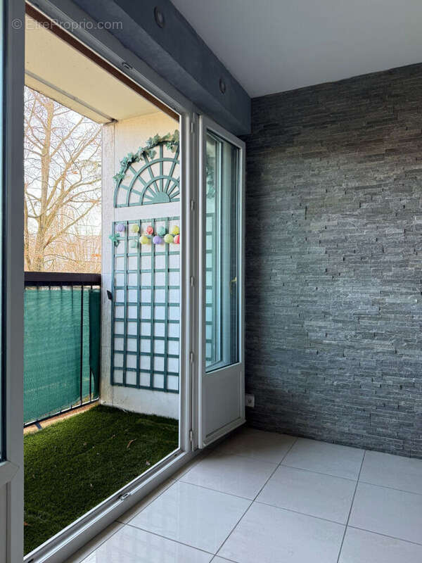 Appartement à CHILLY-MAZARIN