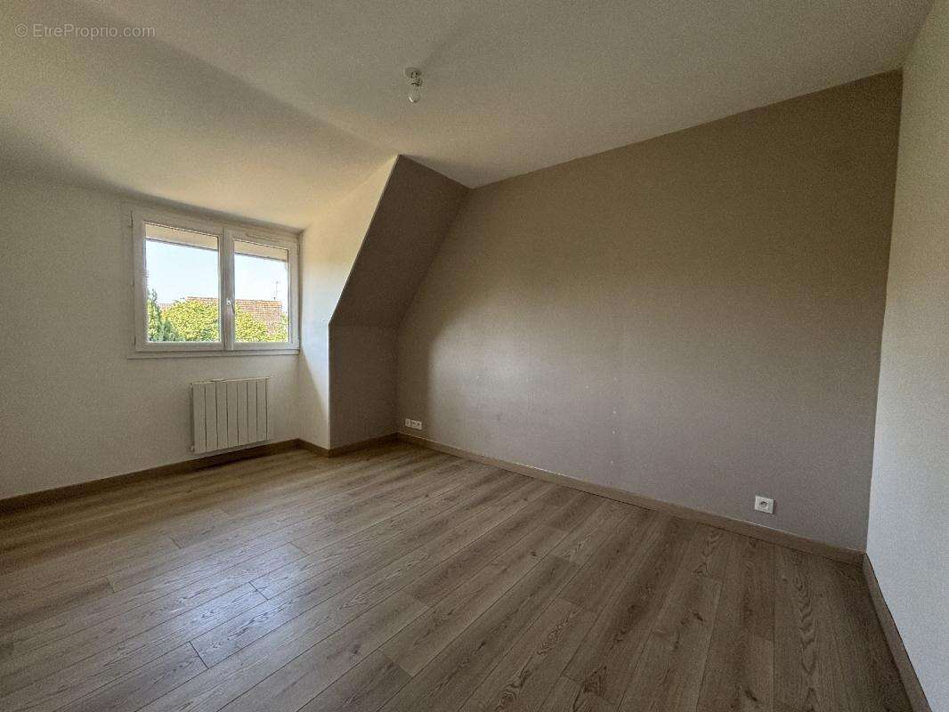 Maison 95 m² à Argentan  - photo 5