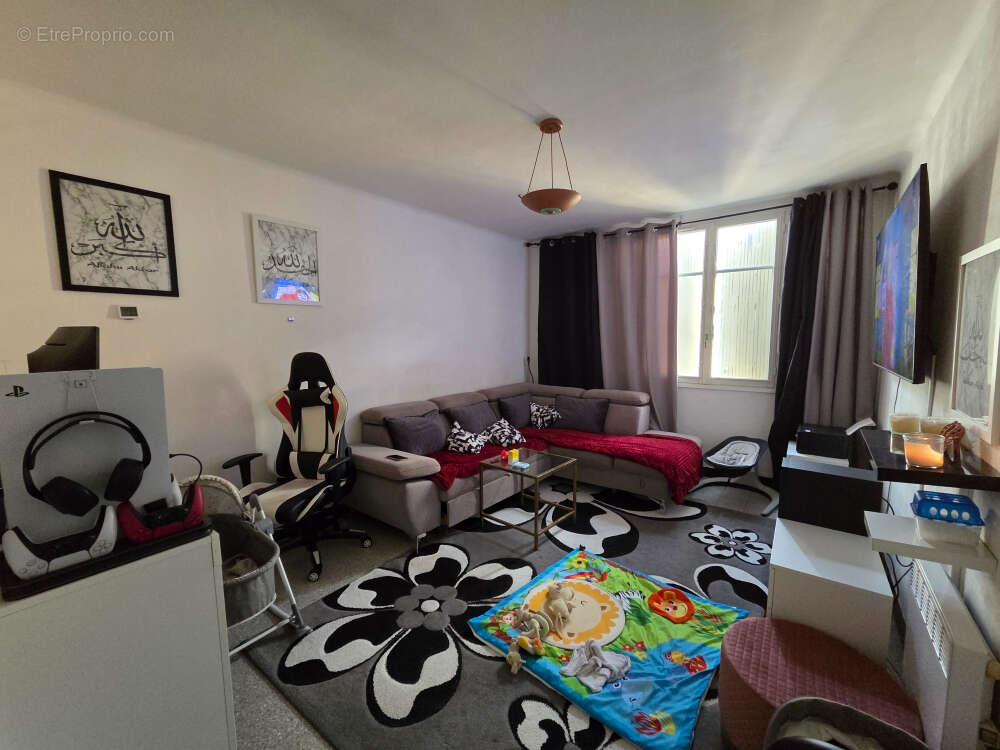 Appartement à NIMES