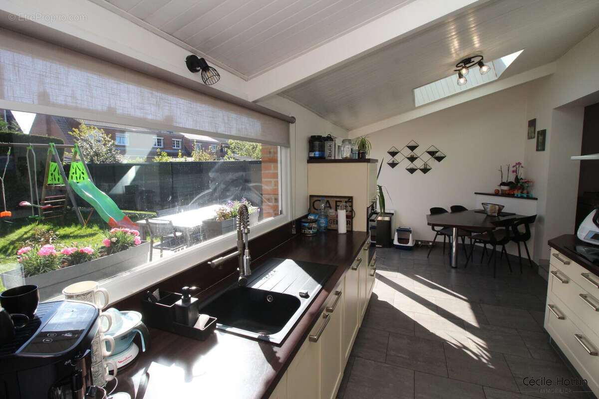 Maison à GONDECOURT