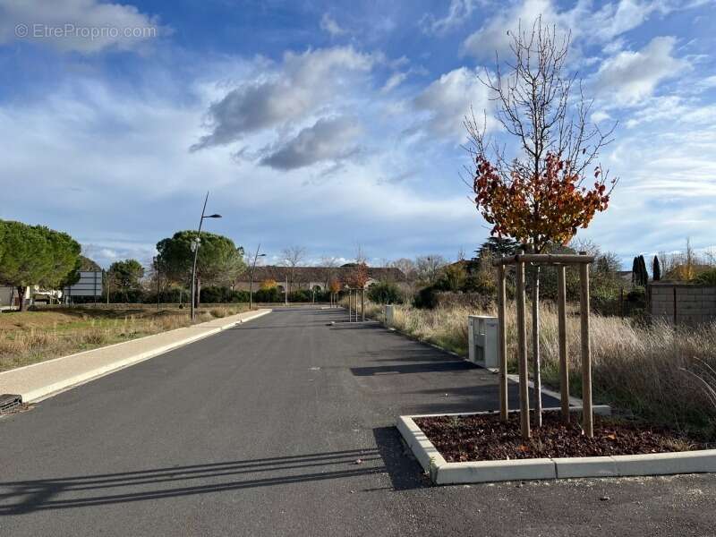 Terrain 447 m² à Lezignan-La-Cebe  - photo 5
