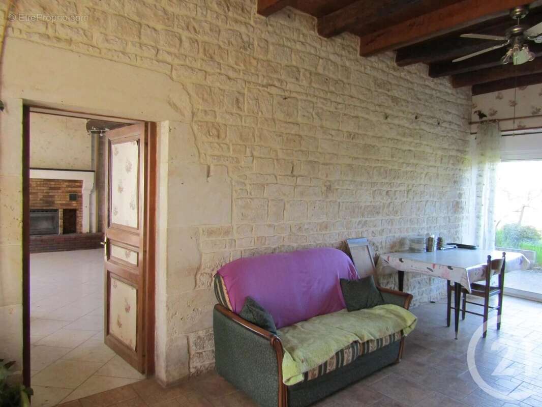 Maison à PAIZAY-LE-TORT