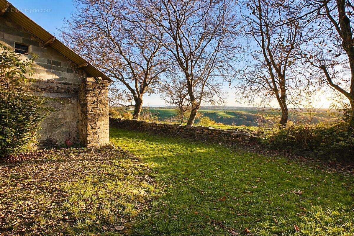 Maison à RULLAC-SAINT-CIRQ