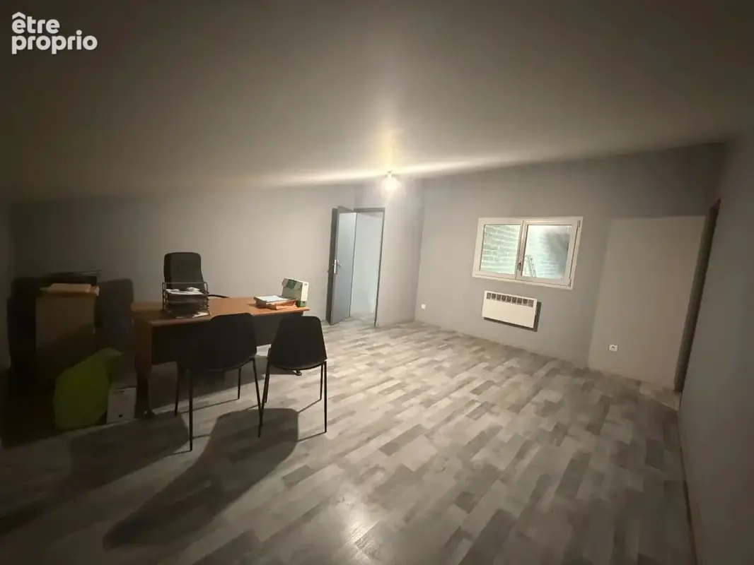 Wattrelos local de 240 m2 avec 2 bureaux - photo 5