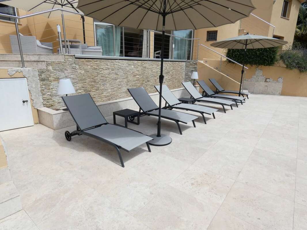 Maison à MOUGINS