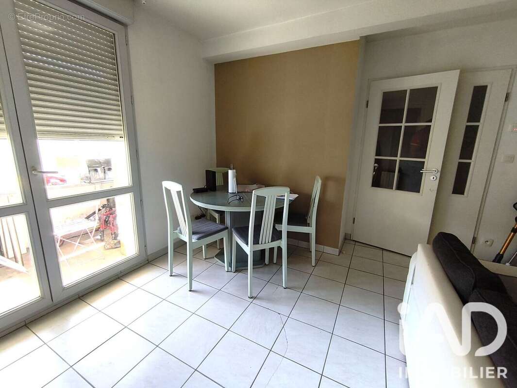 Appartement 65 m² à Limoges  - photo 3