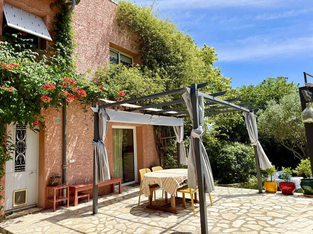 Maison à SAINT-GEORGES-D'ORQUES