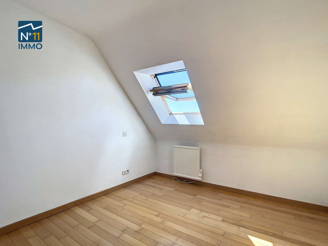 Pavillon 4 chambres sur sous-sol ! - photo 8
