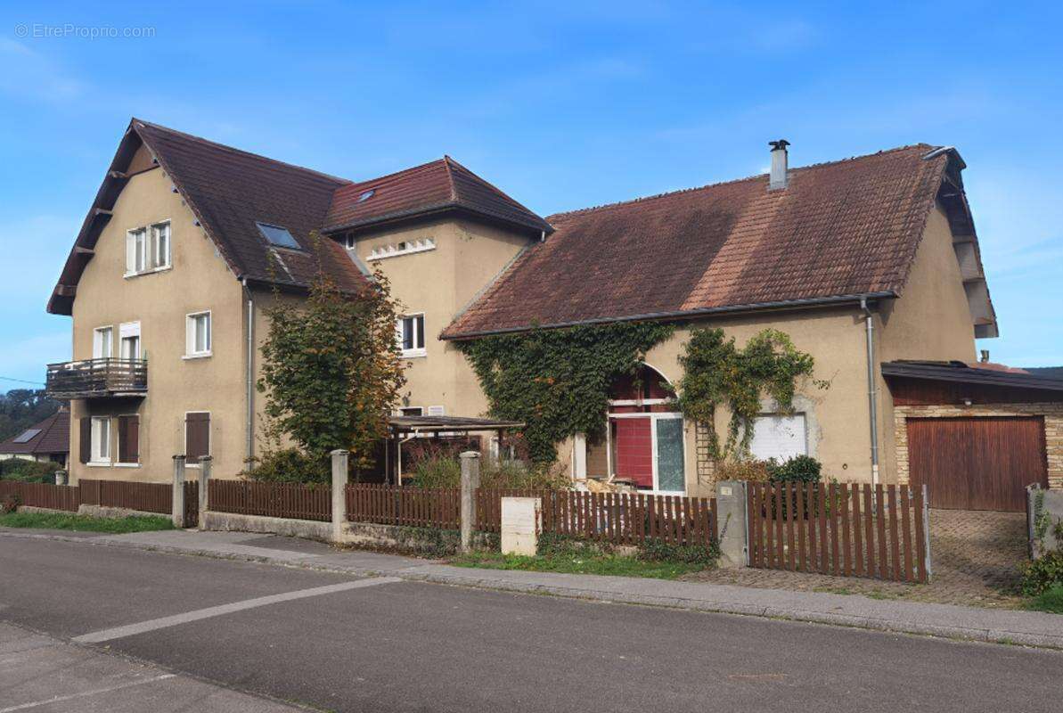 Appartement à LA PRETIERE