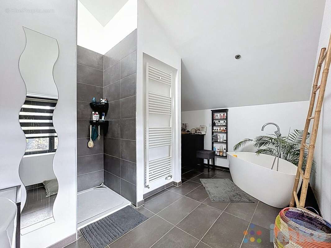 Maison à LYS-LEZ-LANNOY