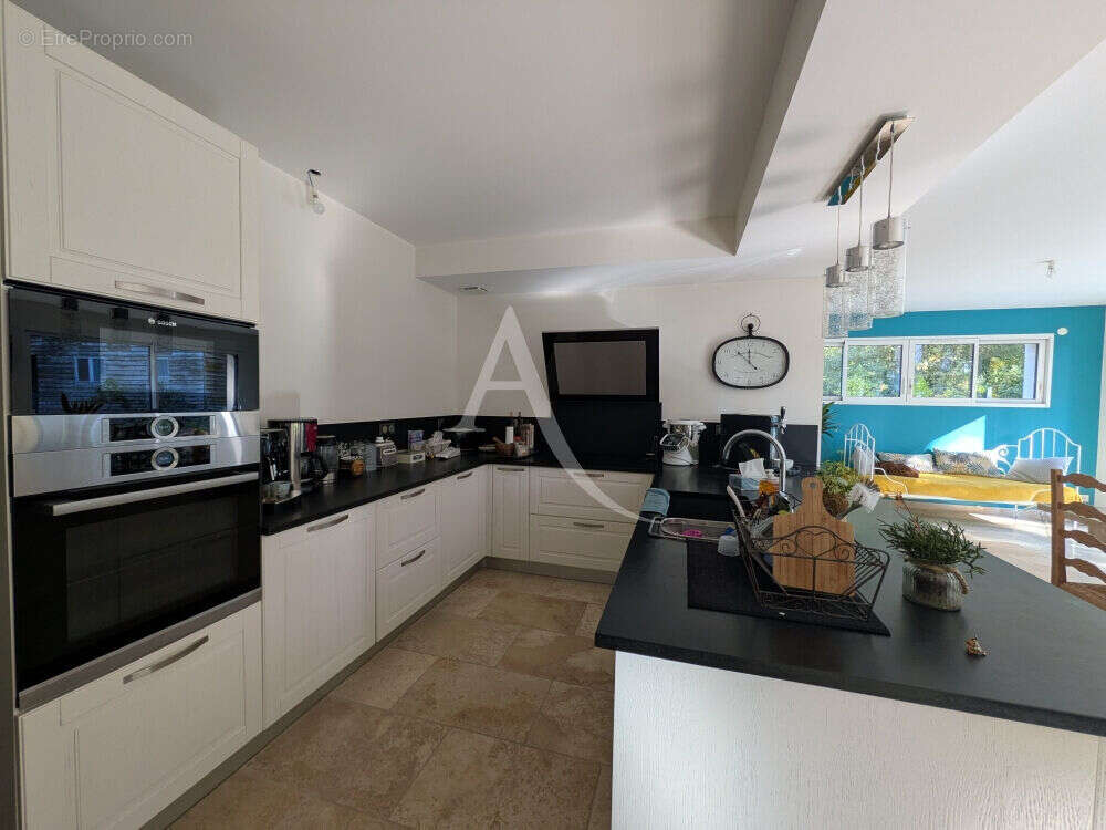 Maison à CHOUZY-SUR-CISSE