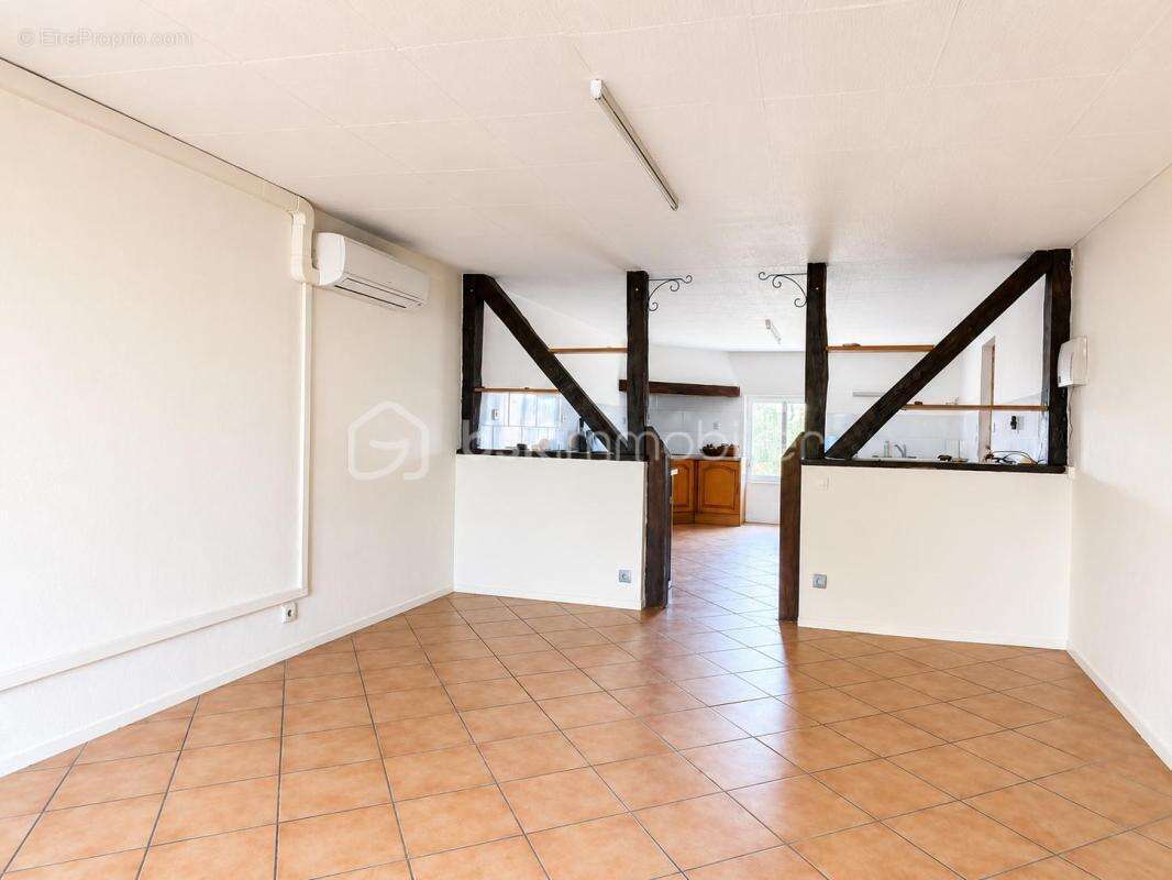 Grande maison familiale à rafraichir - photo 6