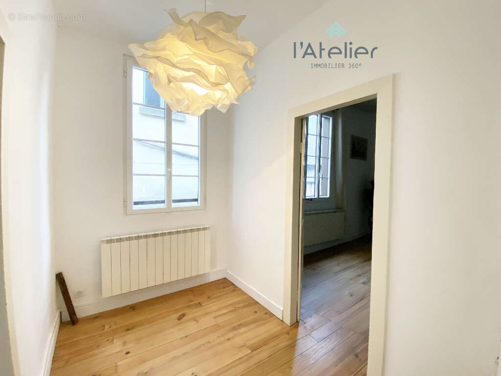 Maison à SARRANCOLIN