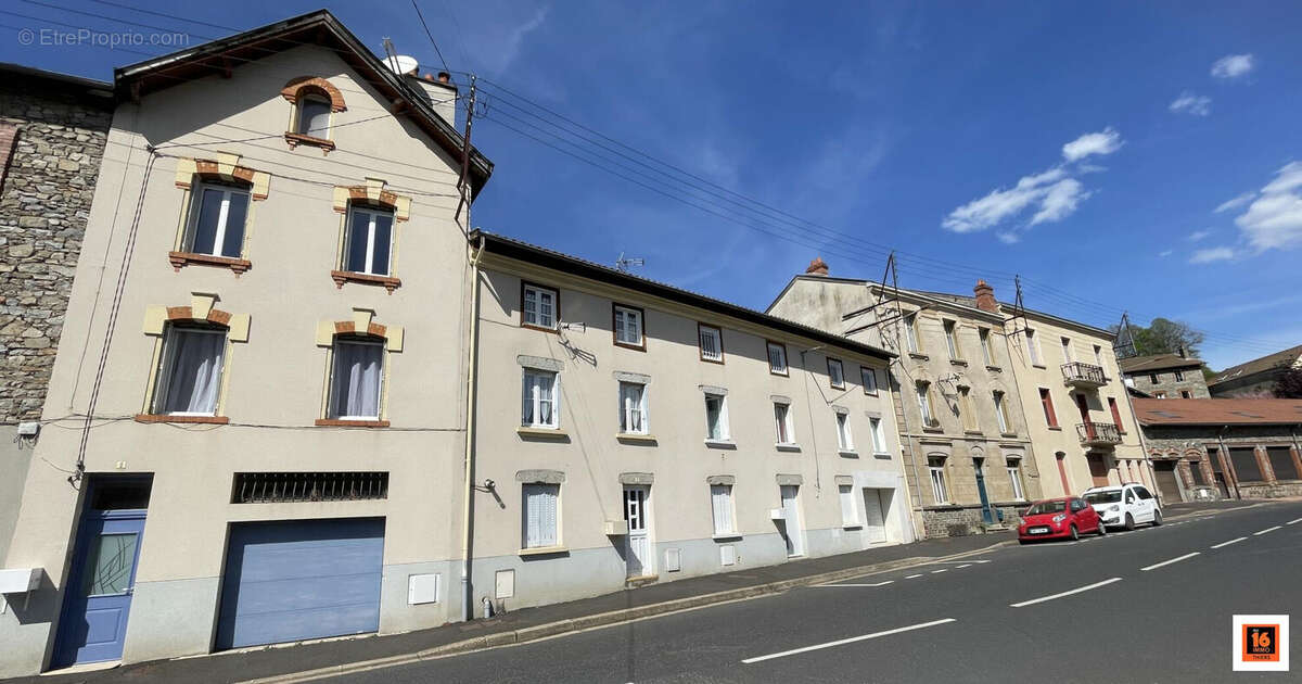 Maison à LA MONNERIE-LE-MONTEL