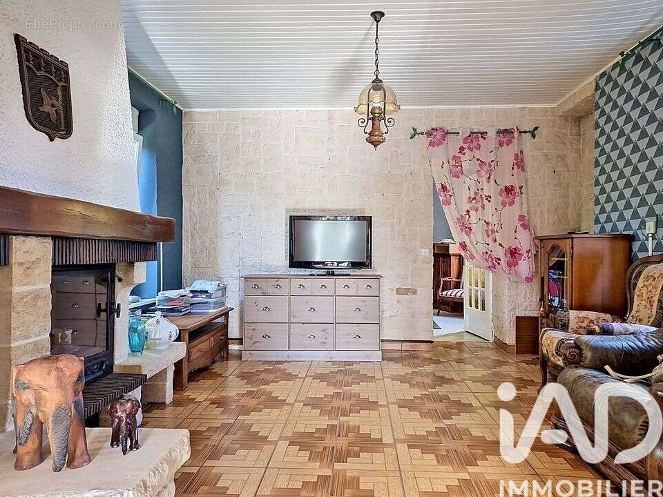 Photo 3 - Maison à CHARLEVILLE-MEZIERES