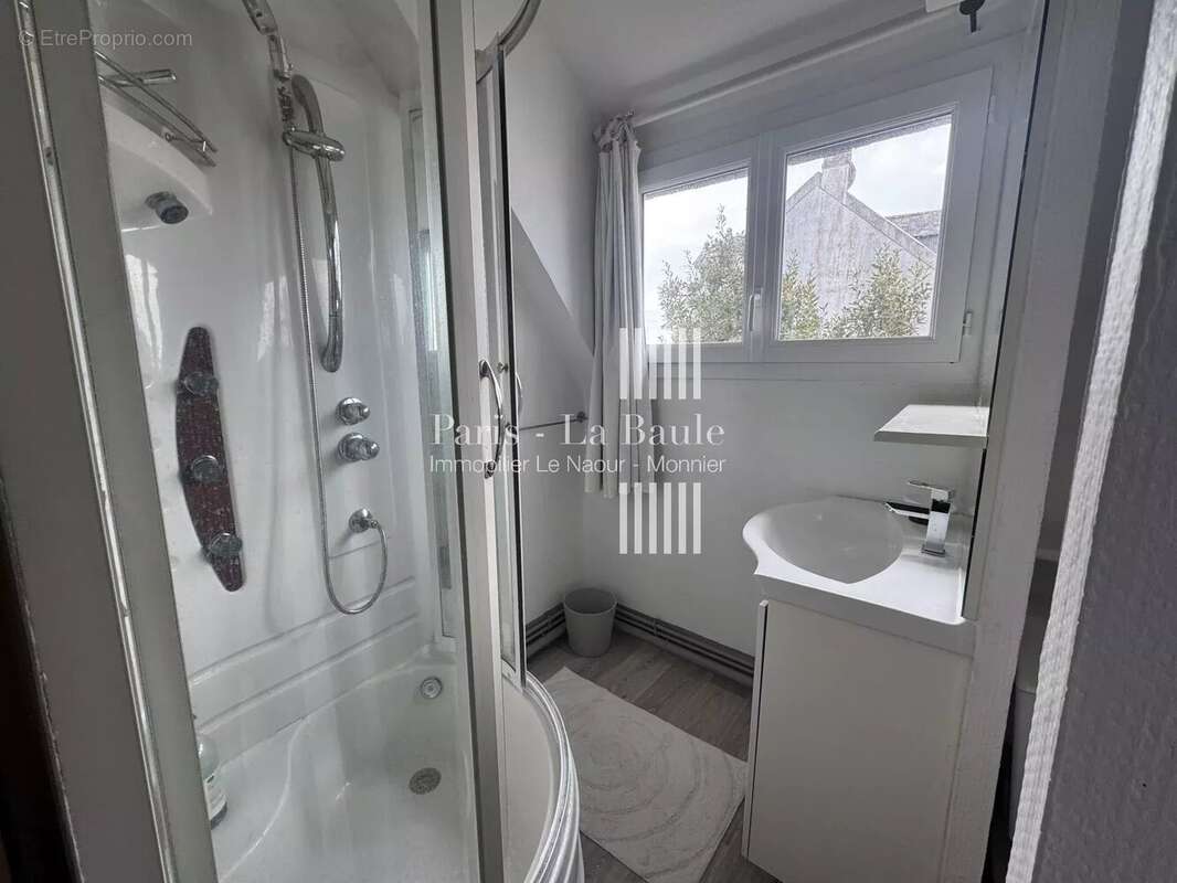 Maison à LE POULIGUEN