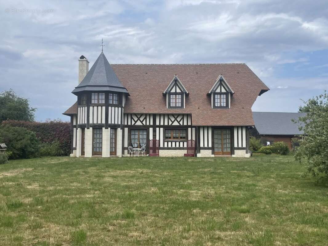Maison à CONCHES-EN-OUCHE