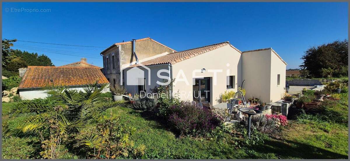 Photo 2 - Maison à SABLONCEAUX