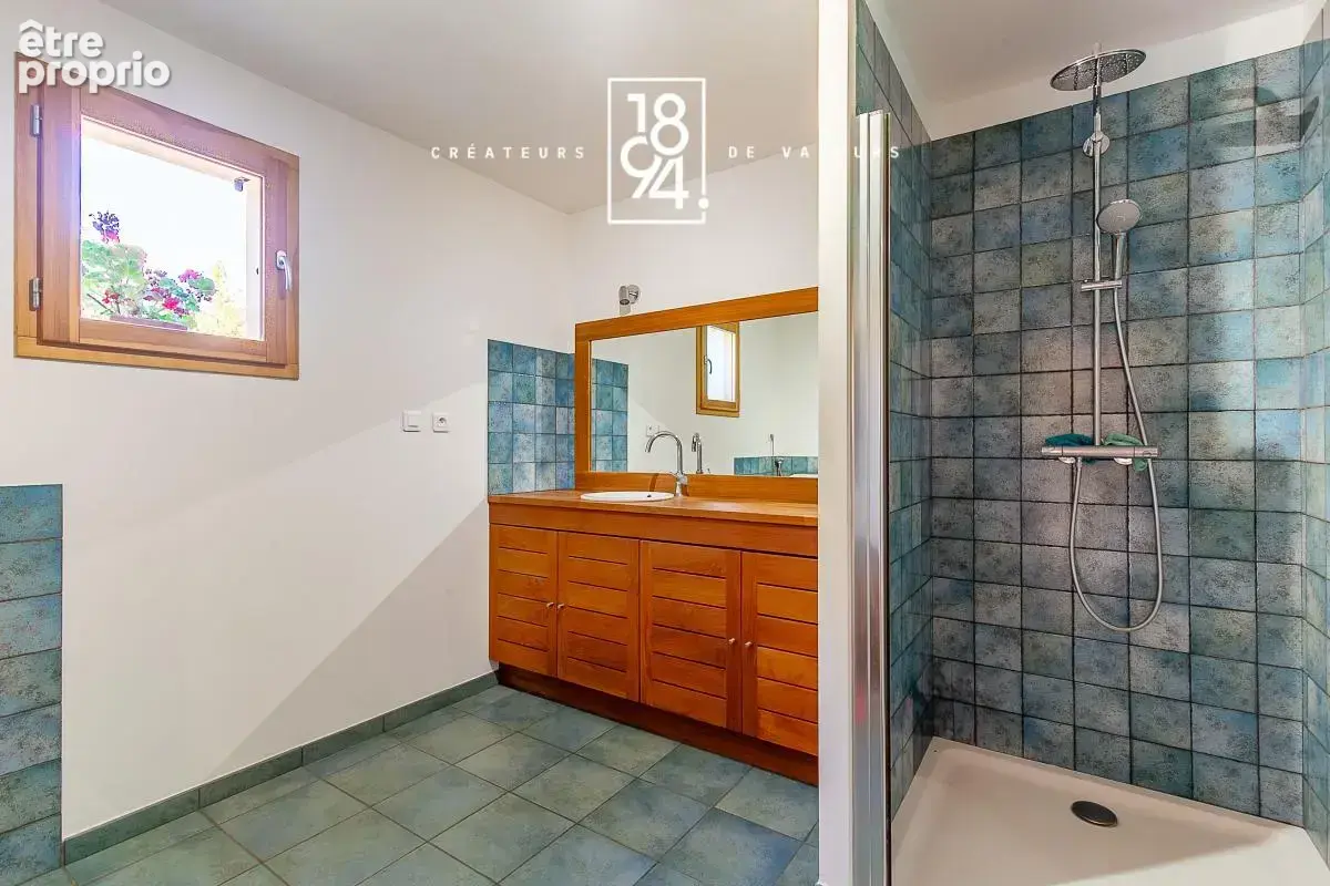 Chalet T5 à vendre Barcelonnette 04 (04400)  165 m²  Terrasse, Jardin  - photo 11