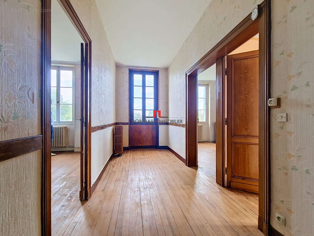 Maison 121 m² à Lansac  - photo 7