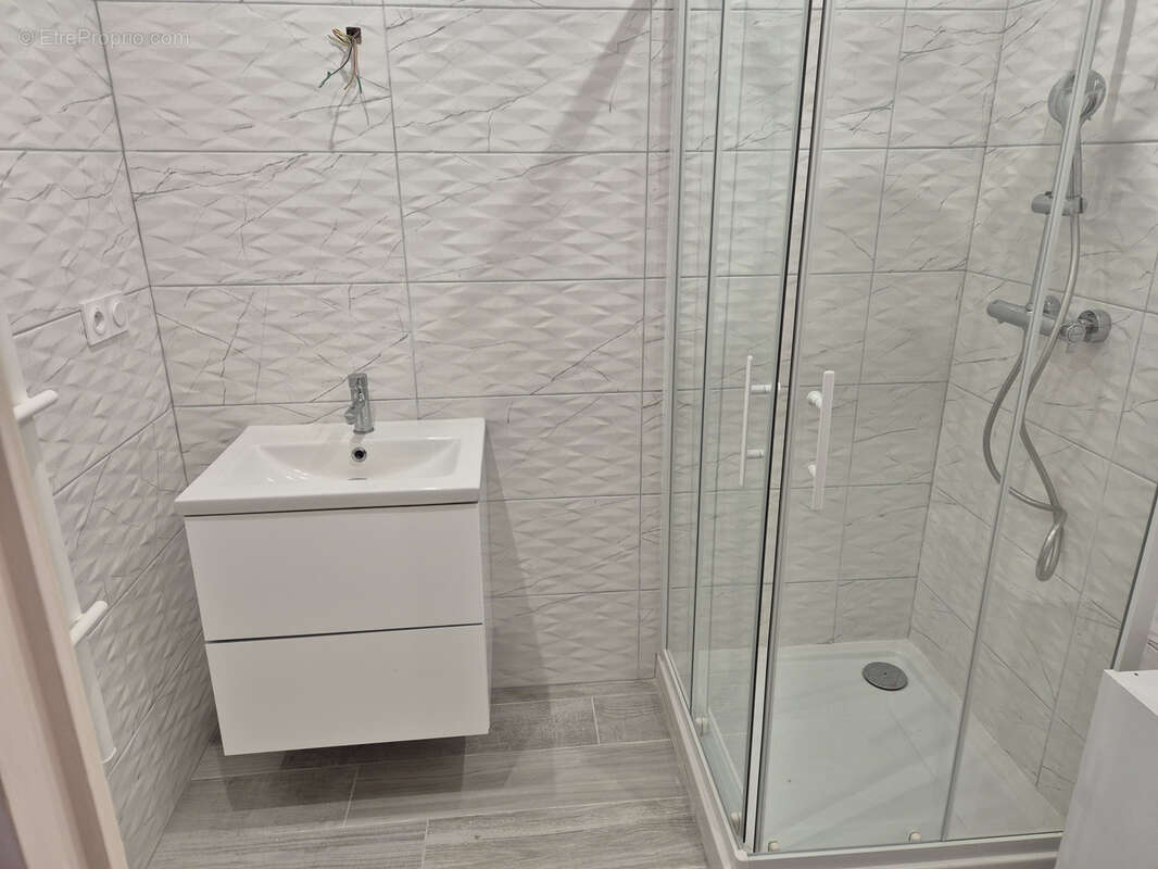 Appartement à CHARLEVAL