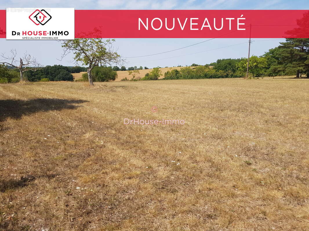 Terrain à VERTEILLAC