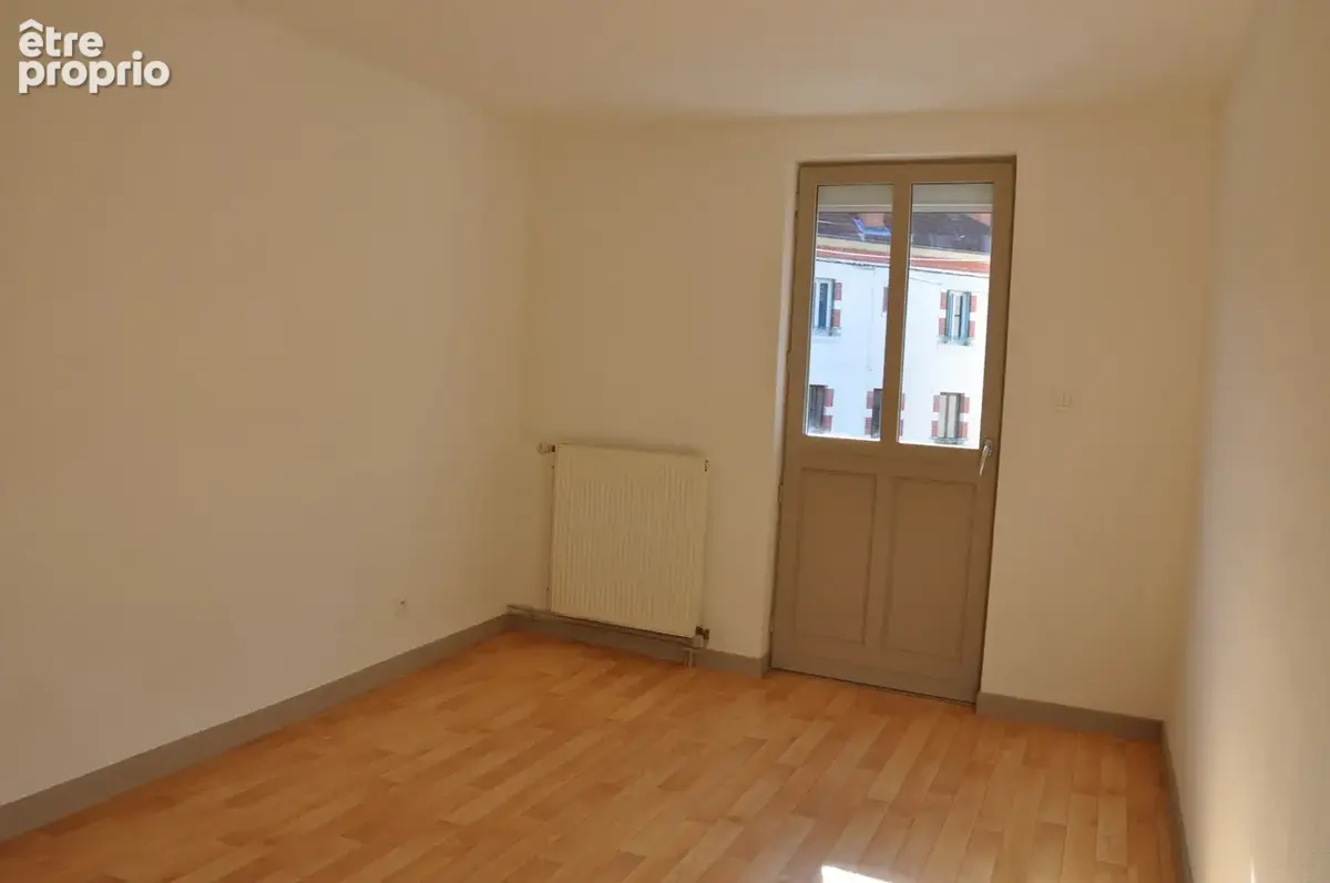 Belle maison de village entièrement rénovée, avec 3 chambres et 1 terrasse - photo 9