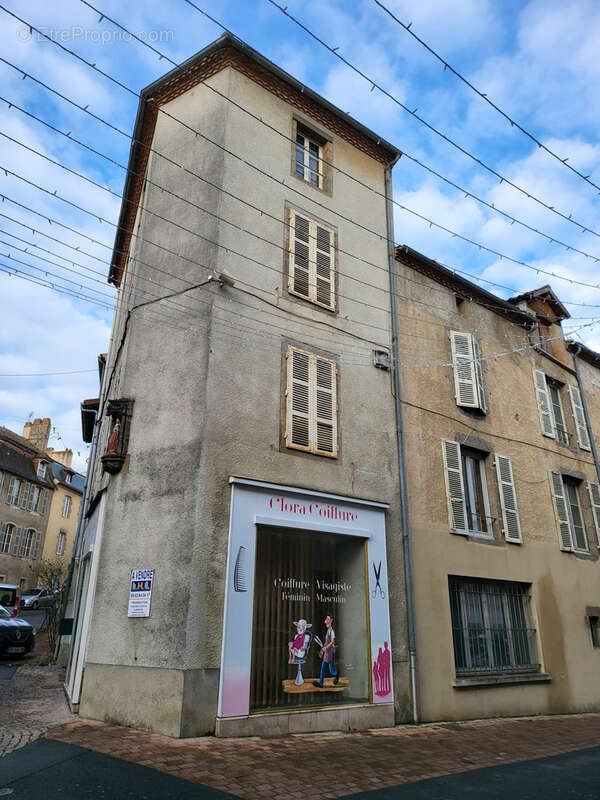 Immeuble avec commerce et logement - photo 10