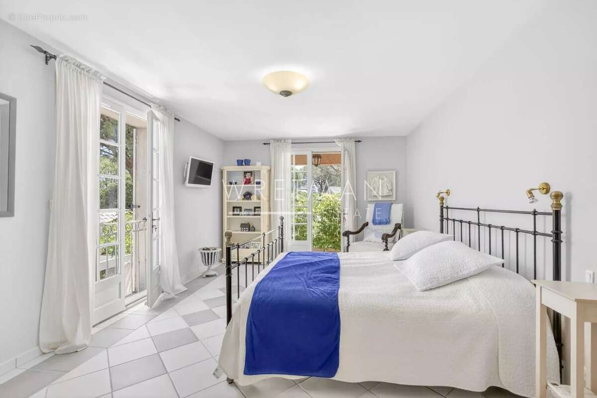 Maison à SAINT-RAPHAEL