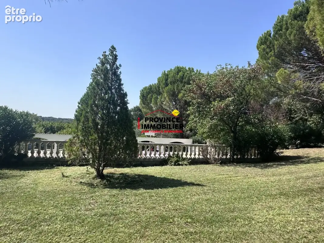 Maison 185 m² à Grignan  - photo 2
