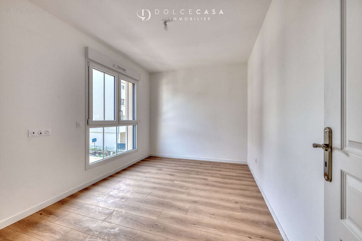 Appartement à LE PERREUX-SUR-MARNE