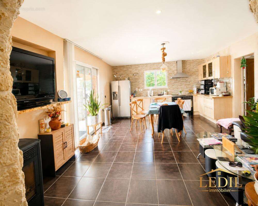 Maison avec jardin - photo 2