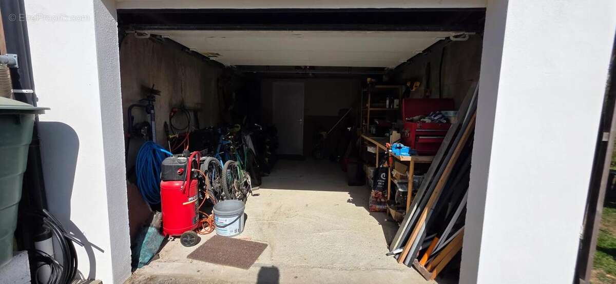 Maison entièrement rénovée dans une ville en pleine expansion - photo 23