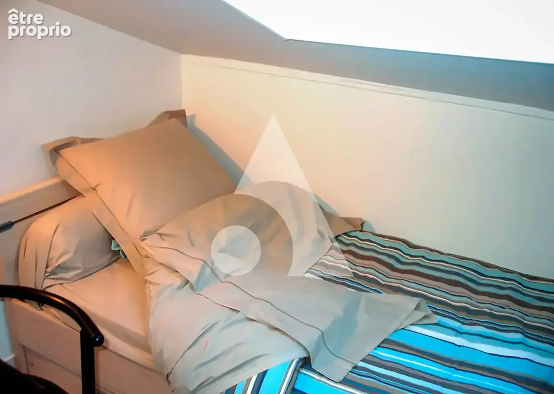 Levallois ? Studette 9,42 m² au sol ? Porte de Villiers - photo 2