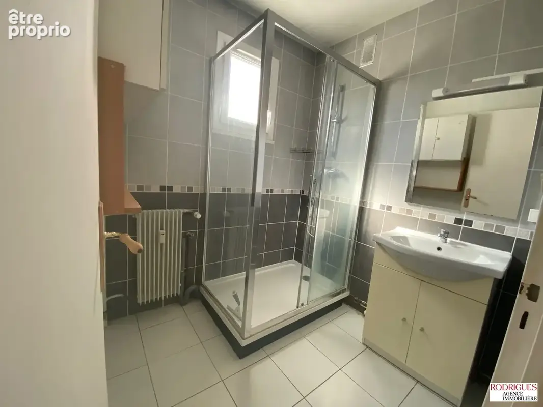 Appartement 68 m² à Poitiers  - photo 6